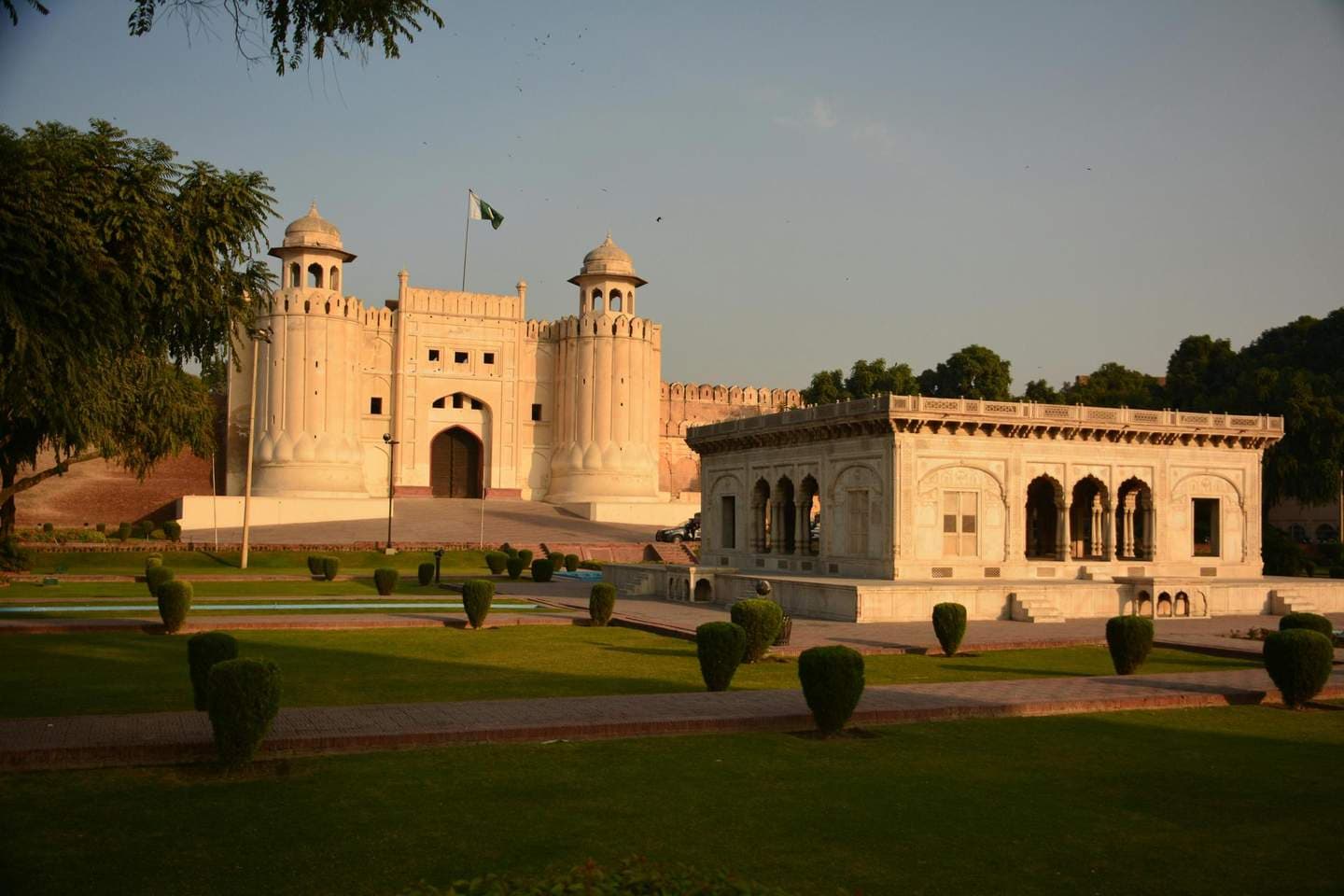 Visit Visa Consultant in Lahore